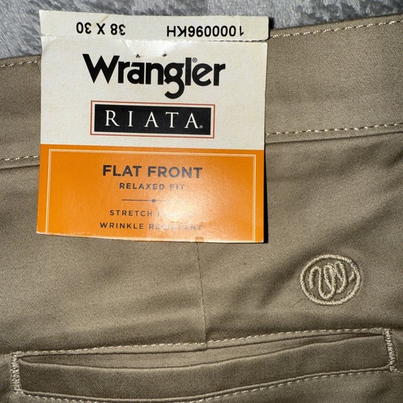 Men's‎ Wrangler Riata Chino Pants, 38 x 30, 100% Cotton, Khaki / Tan / Beige - Picture 5 of 5